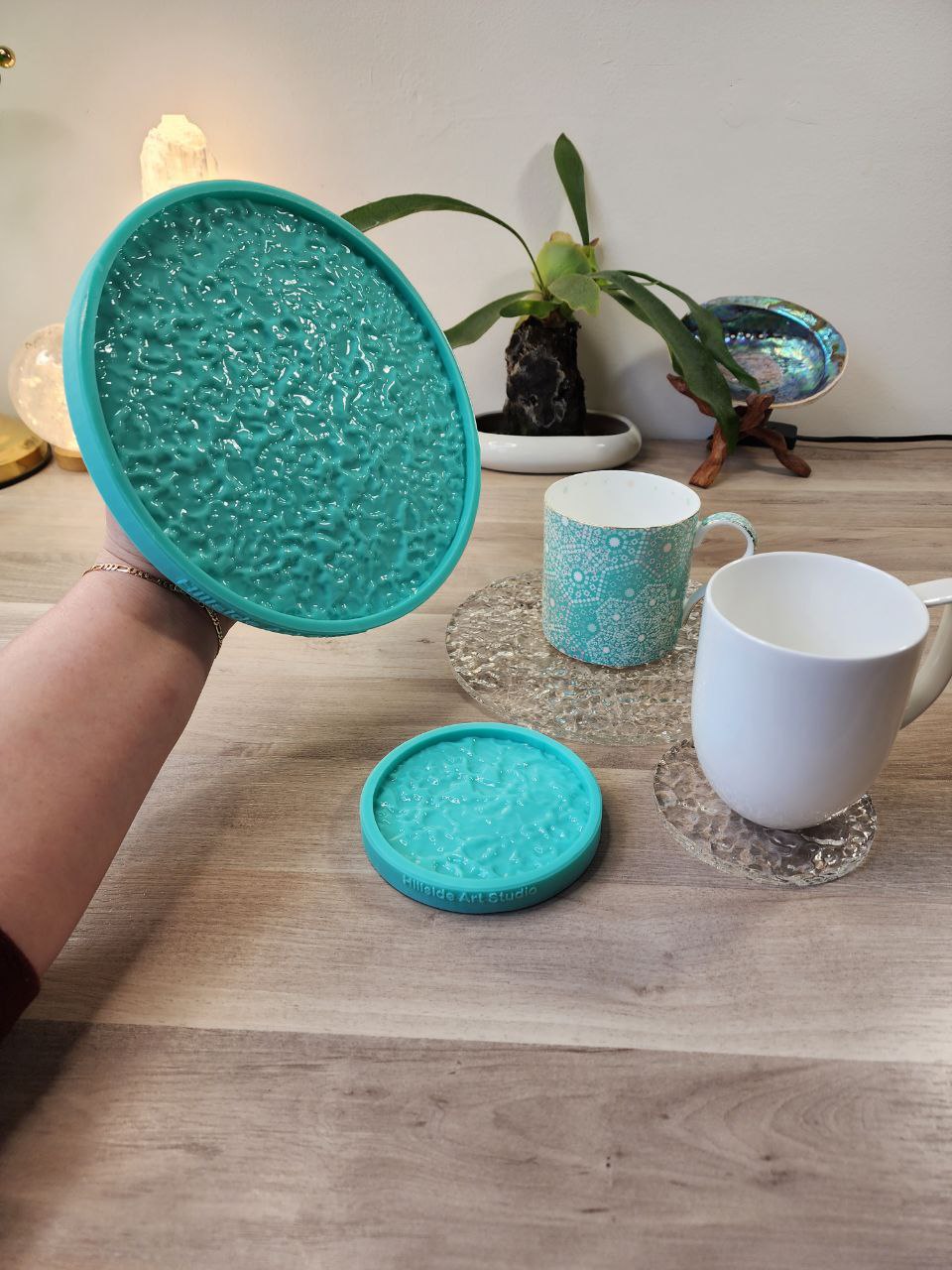 Textured 10 cm and 20 cm Wide Glossy Round Coaster and Centre Piece/Wall Hanging Silicone Mould. Single or Bundle Deal Sets