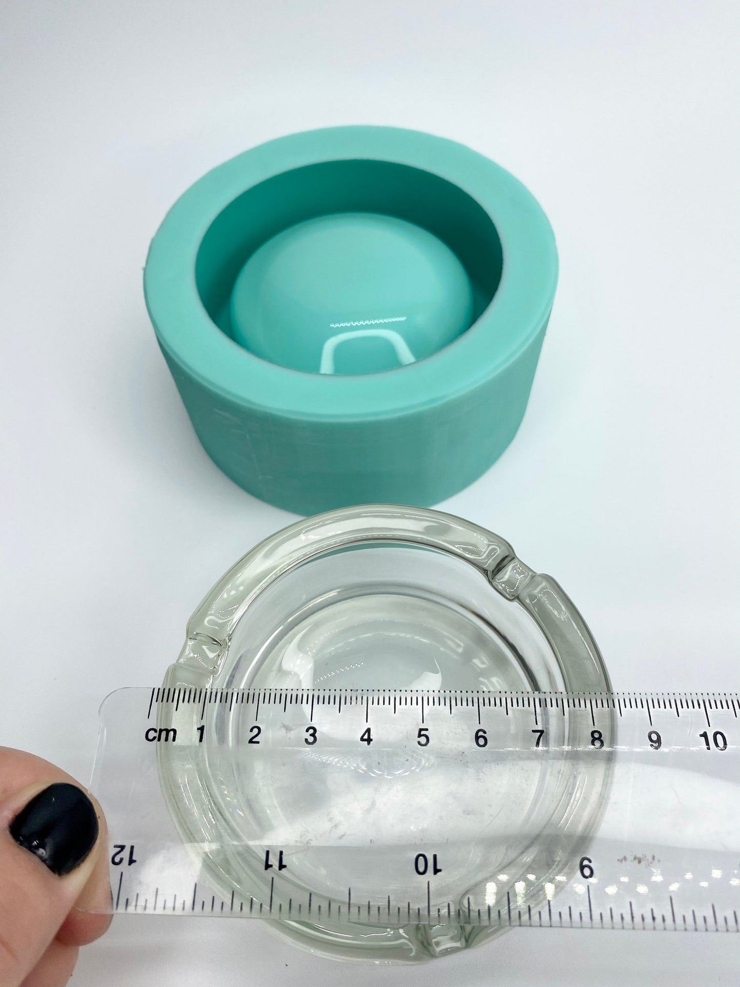 Glossy Ashtray Handmade Silicone Mould. Thick walls. Perfect for Resin and Concrete Ashtrays. Designed for easy demould