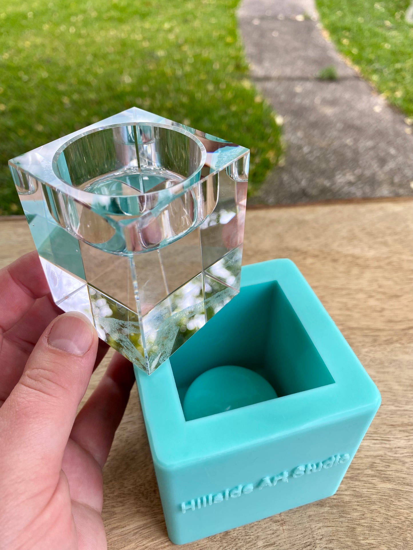 4cm, 6cm, 8cm, 10cm and or 12cm Tea Light Holder Tower/Pillar Silicone Moulds. Individual or Bundle Deal