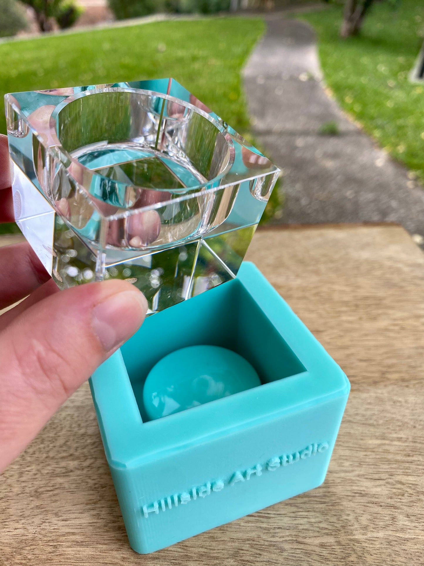 4cm, 6cm, 8cm, 10cm and or 12cm Tea Light Holder Tower/Pillar Silicone Moulds. Individual or Bundle Deal