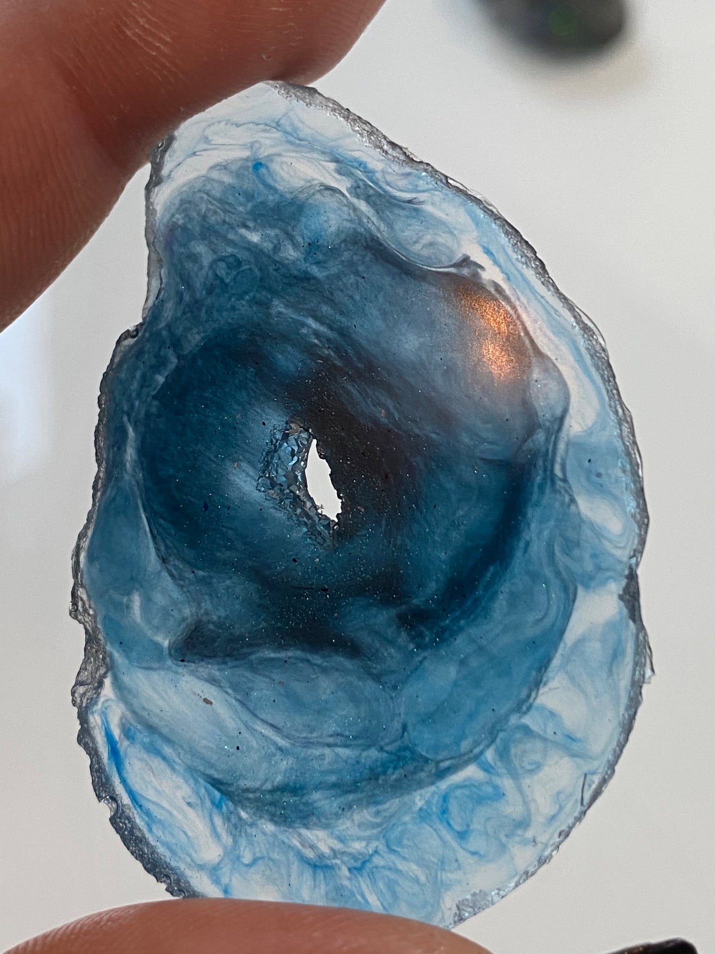 XL Agate Crystal Palette Silicone Mould. 9 Matching pairs. 18 total individual pieces. Make resin earrings, pendants, magnets key-chains