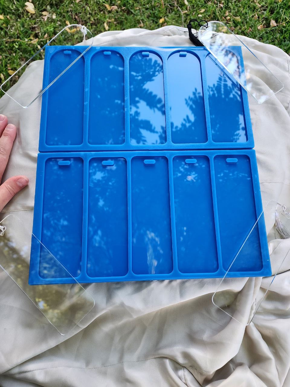 Bookmark/Label Palette Silicone Mould. Rectangle or Arch Shape. Make 5 bookmarks at once. Glossy finish