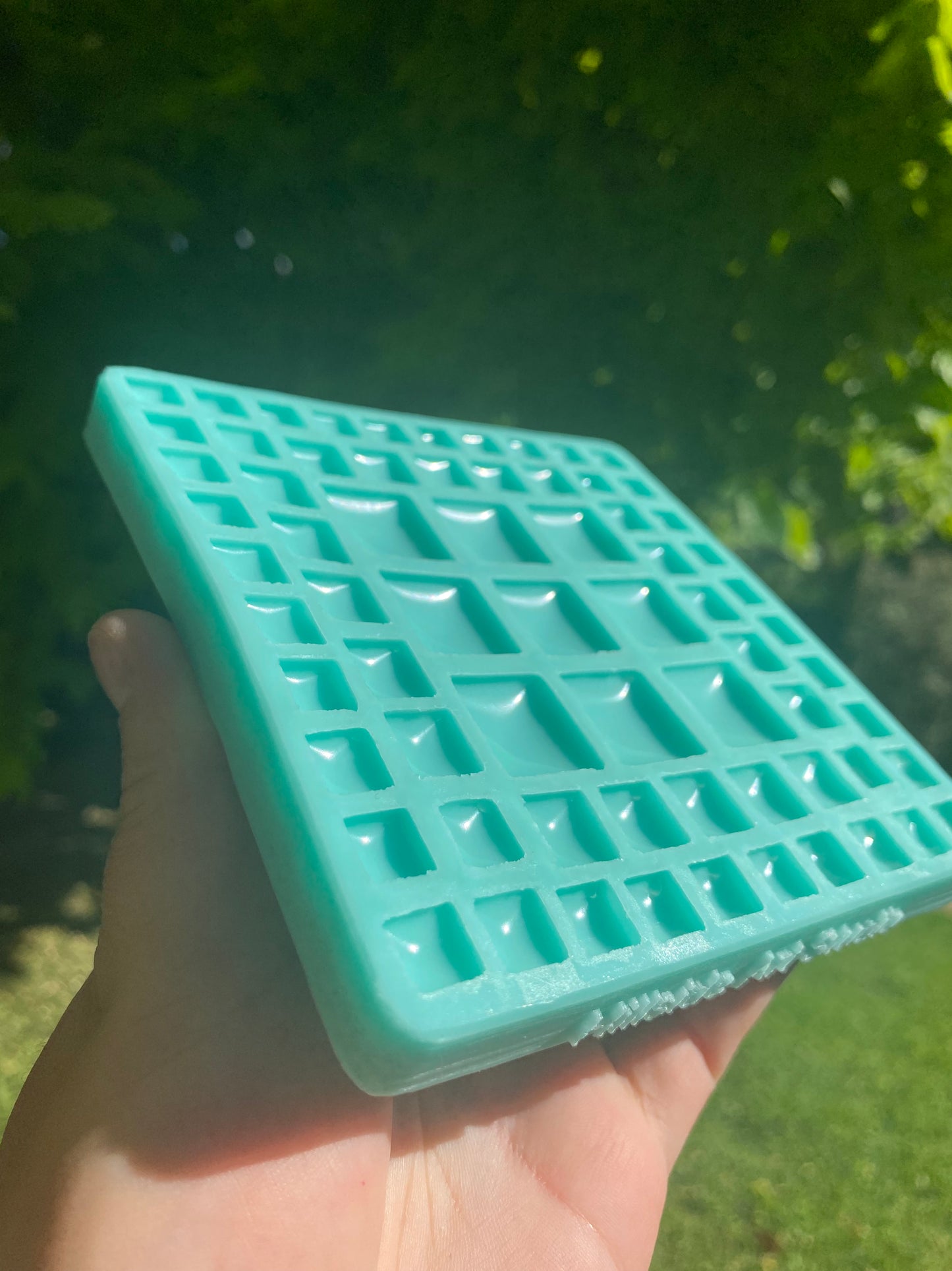 Square/Diamond Cabochon Palette Silicone Mould - 69 Pieces - various sizes.