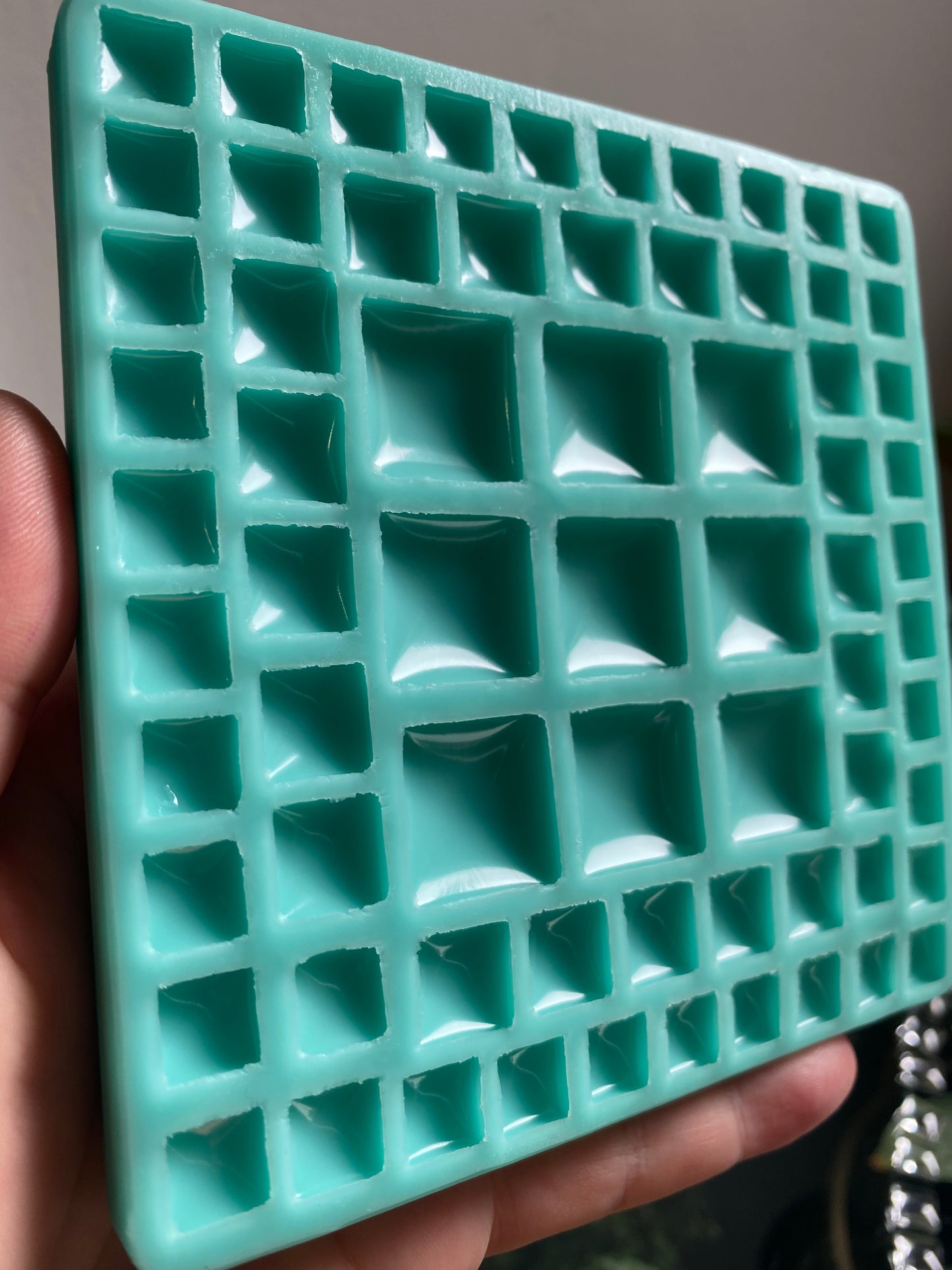 Square/Diamond Cabochon Palette Silicone Mould - 69 Pieces - various sizes.