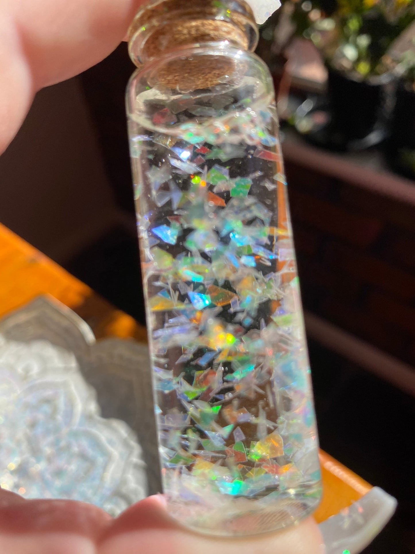 "Ghost Flakes" - Small Iridescent Colour Shifting Flakes. 15 ml glass vial. Resin art, slime, tumbler, soap, candle, nail art etc.