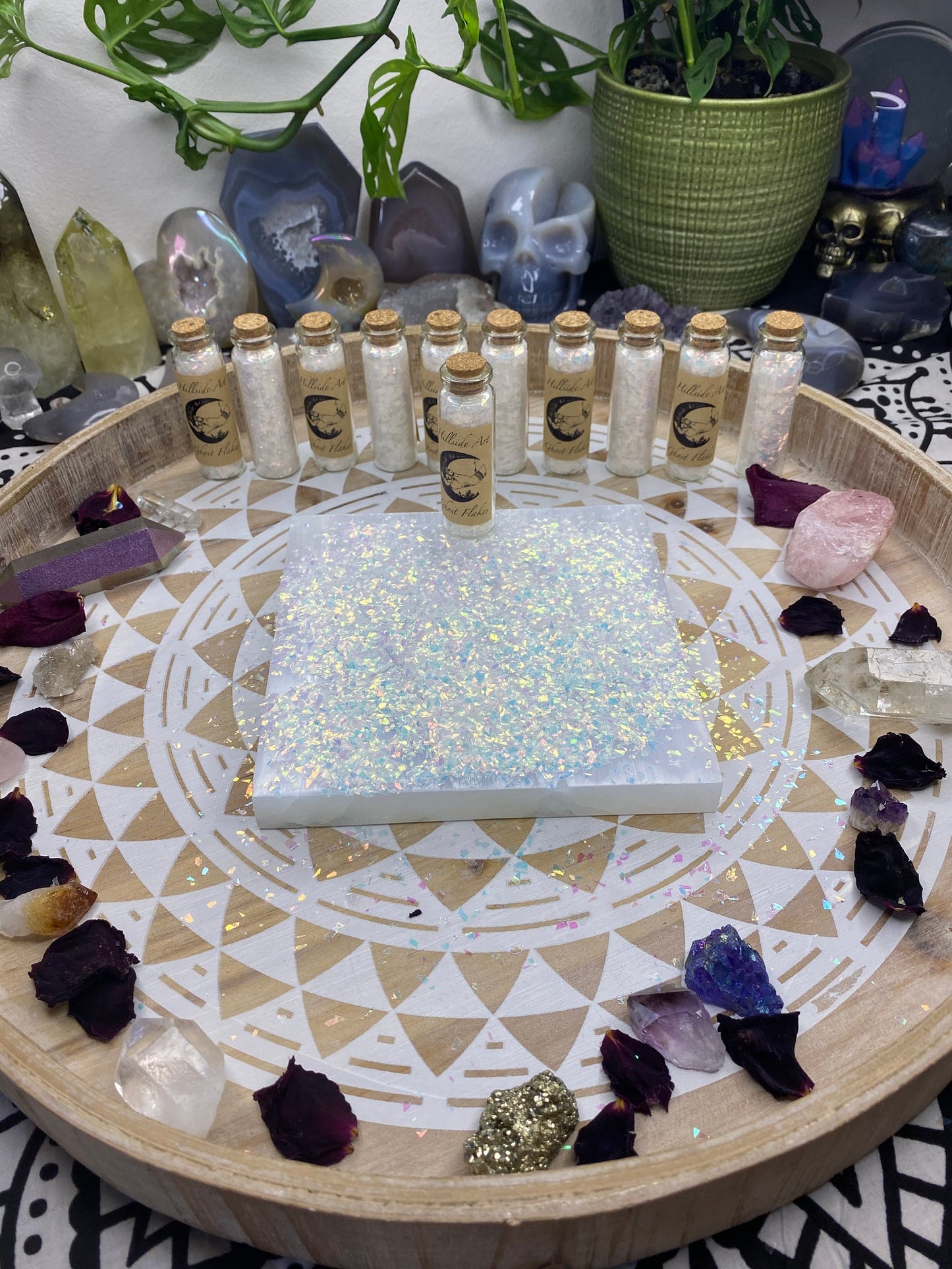 "Ghost Flakes" - Small Iridescent Colour Shifting Flakes. 15 ml glass vial. Resin art, slime, tumbler, soap, candle, nail art etc.