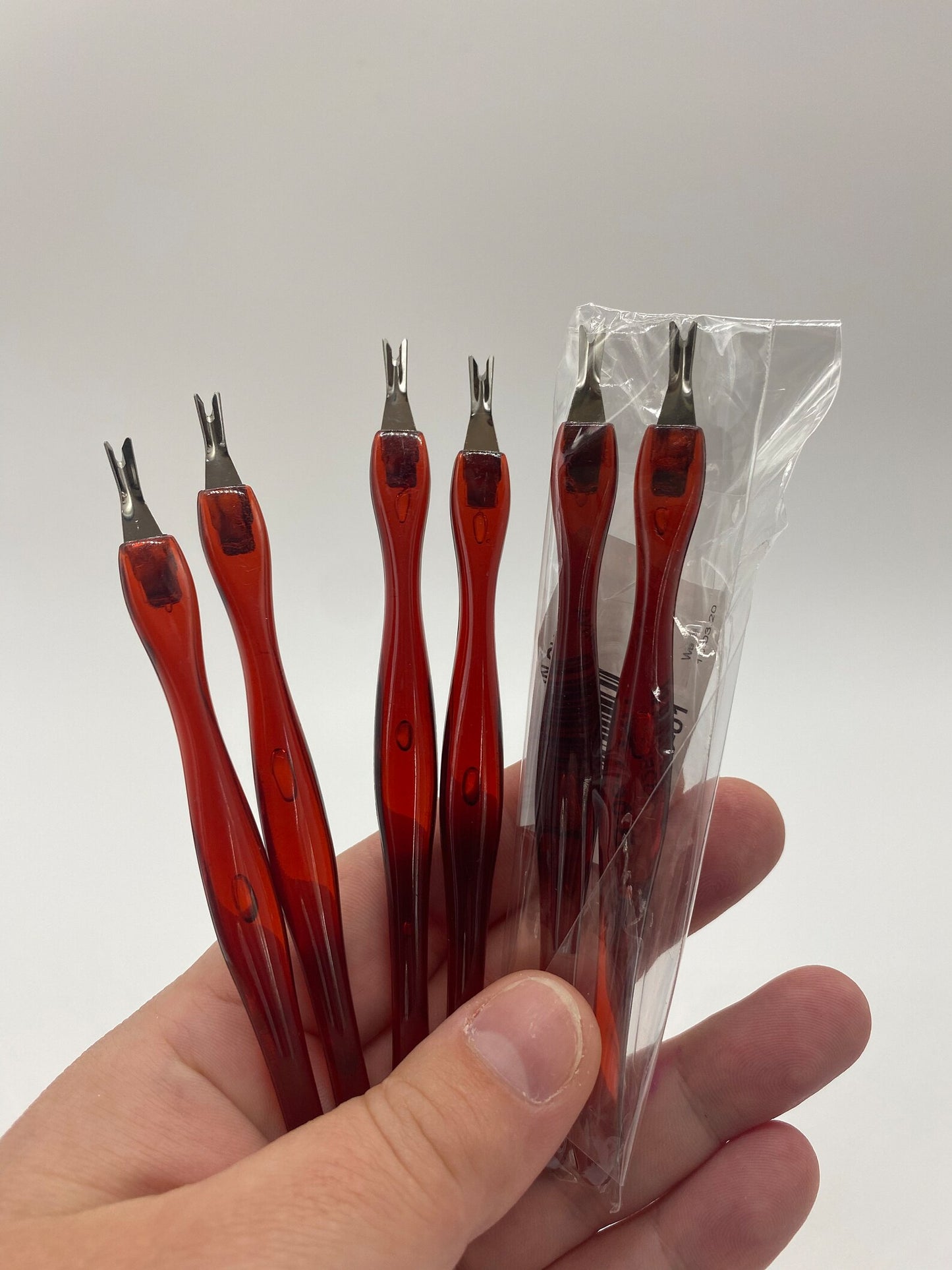 Cutter for trimming silicone. Free Australian Shipping